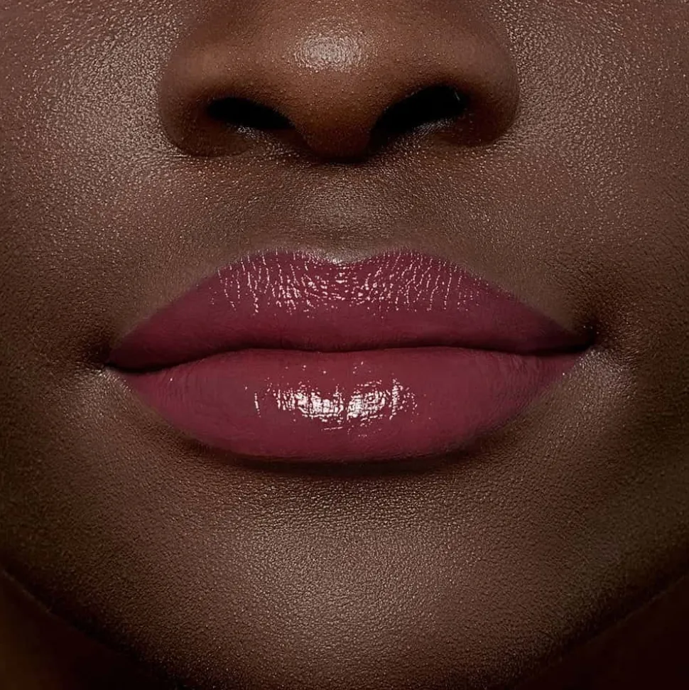 Colour Riche Satin Lipstick for Luxurious Hydration and Color